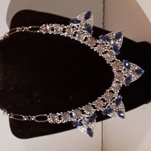 Blue Saphire Rhinestones sparkling necklace